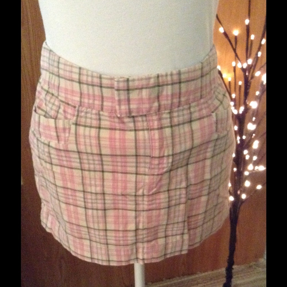 American Eagle Outfitters pink mini skirt …